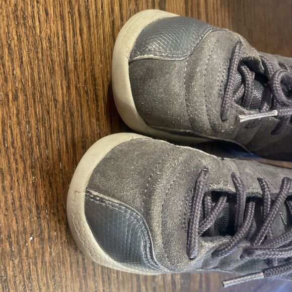 Nike Air Jordan 12 Retro BG Gray Suede 850000-005 Kids Size 10C 2017 - Picture 4 of 9